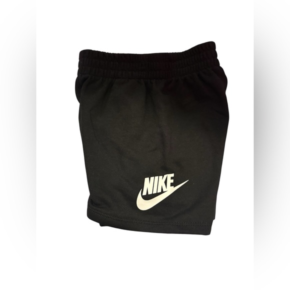Nike Black Short-Sleeve Tee with White Logo and short set - Picture 3 of 4